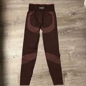 HIGH WAISTED SEAMLESS LEGGINGS SIZE SMALL